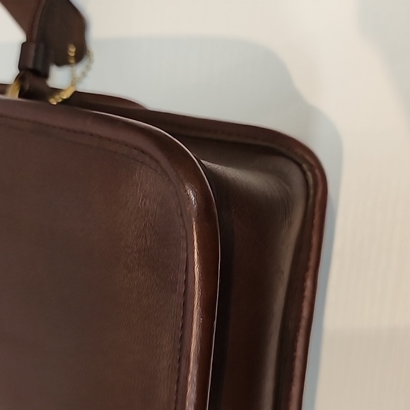 Vintage Coach Mahogany Clutch/Wristlet - Picture 11 of 16